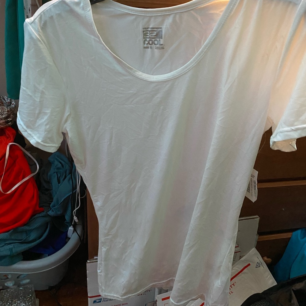 32 Degrees Women's Classic White Tee